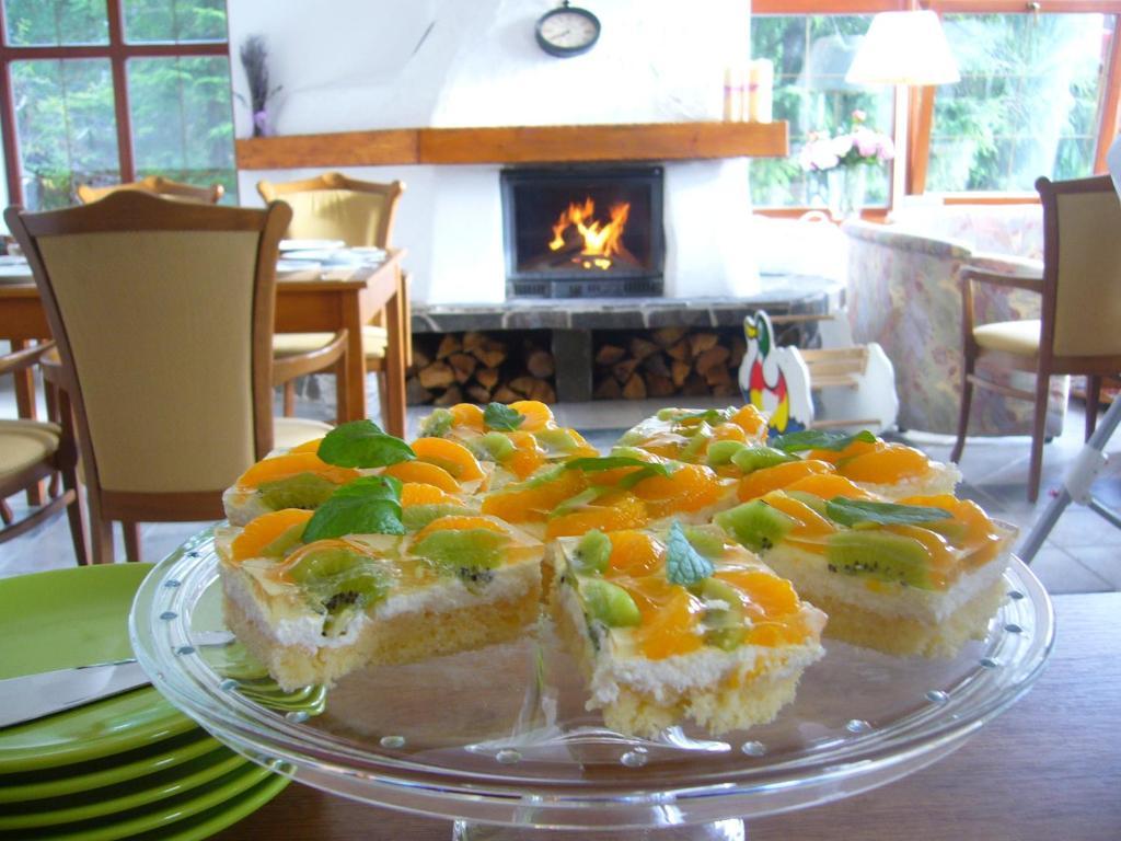 Penzion Pleso Strbske Pleso Bagian luar foto