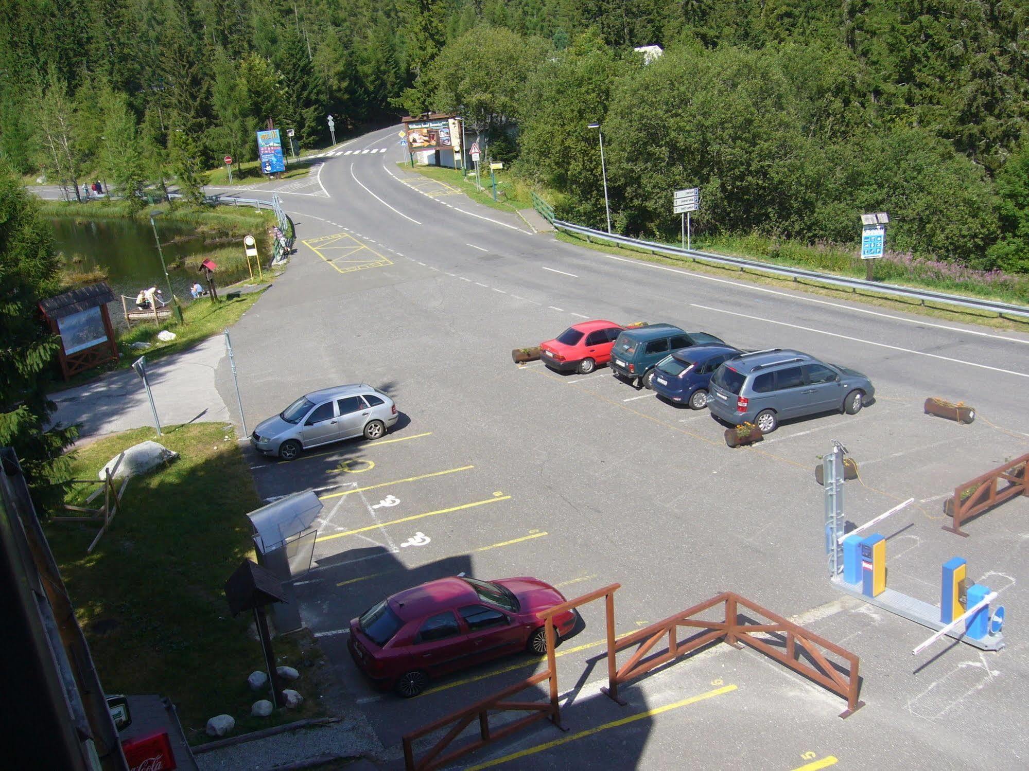Penzion Pleso Strbske Pleso Bagian luar foto